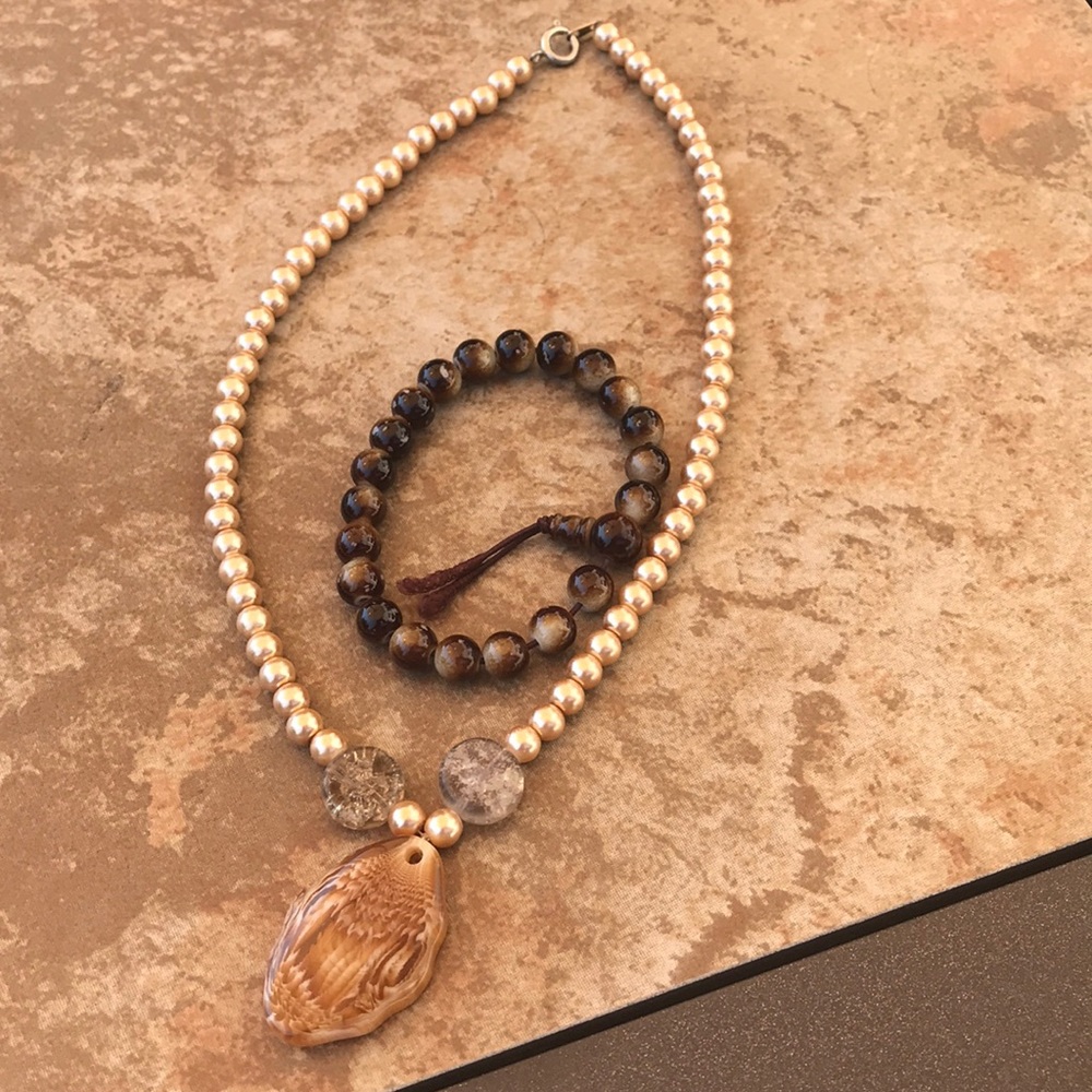 Beaded bracelet and necklace combo